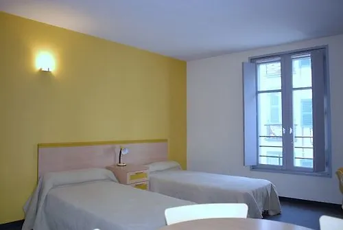 Temporesidence Chateauneuf Bayonne 3*,  France