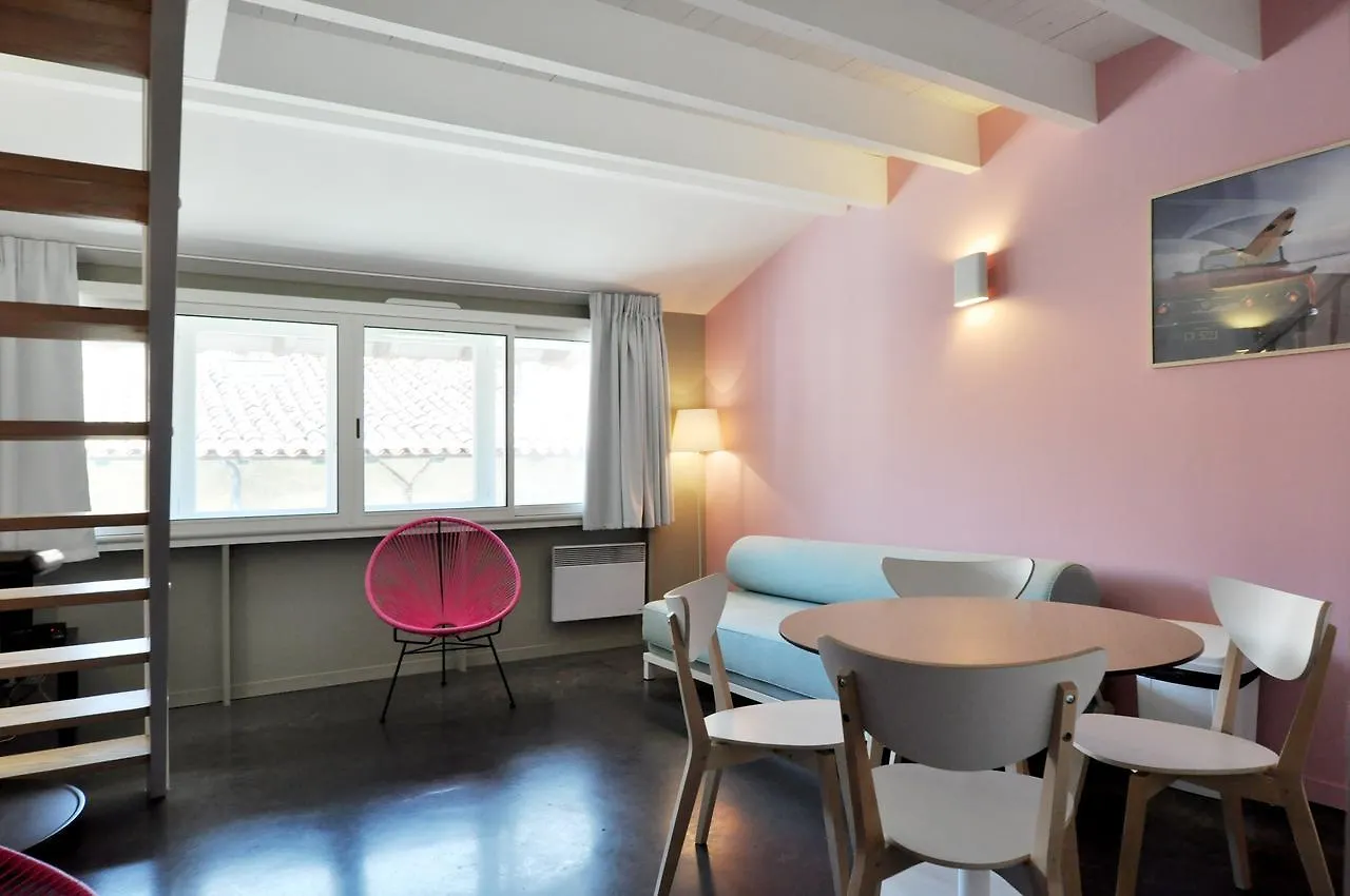 Temporesidence Chateauneuf Bayonne 3*,  France