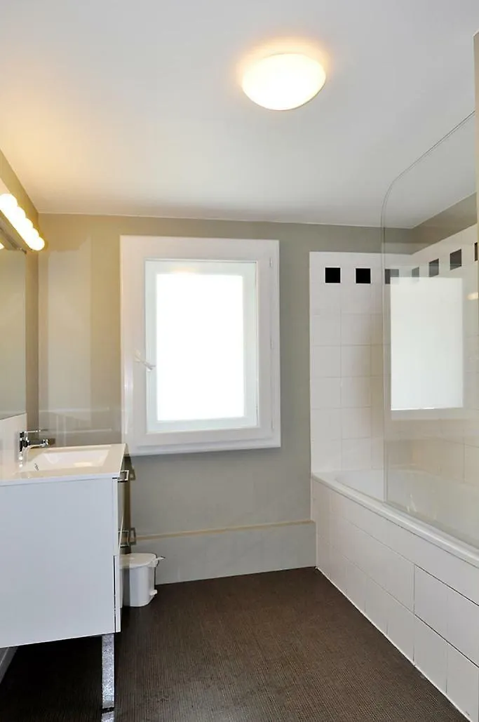 Temporesidence Chateauneuf Bayonne Aparthotel